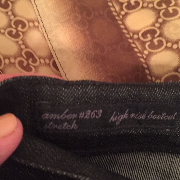 Citizens of Humanity Amber High Rise Jeans - Picture 3 of 5